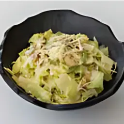 سلطة السيزر